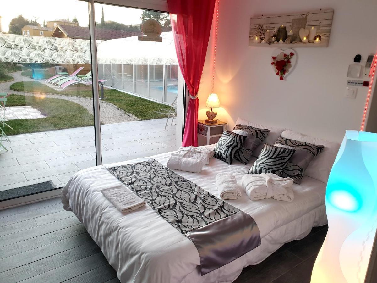 Appartement Elegant Avec Piscine Privee A Plan D'Aups Sainte Baume 55 M² المظهر الخارجي الصورة